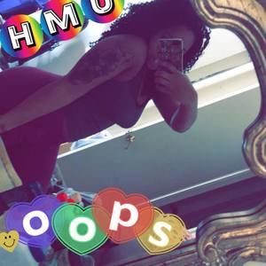 Meet your Posher, Leandra